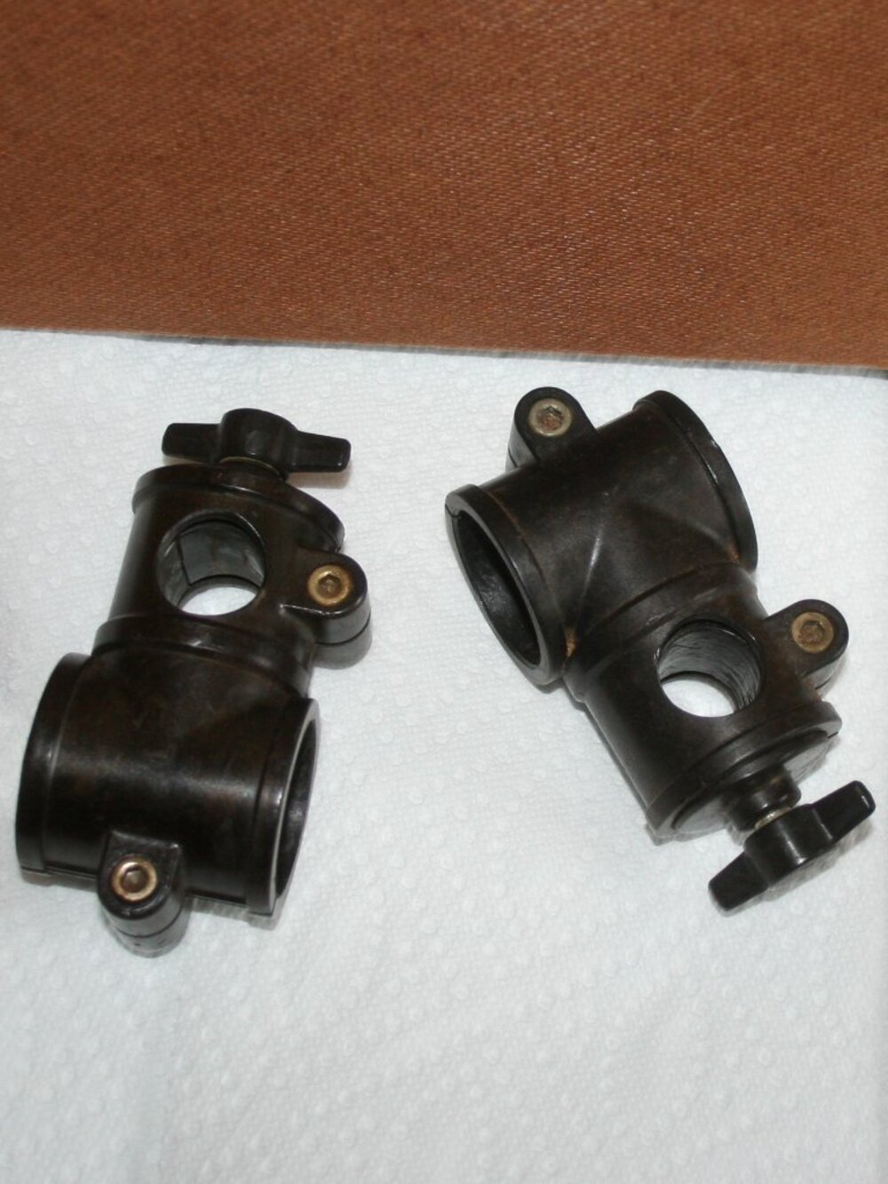 Ultimate Support 1.5" Drum Rack 90 Degree (2 TOM/STAND Mounts 1980 (Plastic) LOT